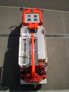 新型救助工作車(V型)上面