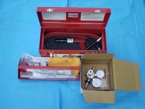 新型救助工作車(V型)積載・空気切断機