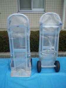 新型救助工作車(V型)積載・折り畳み台車